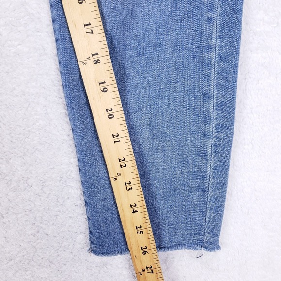 Lucky Brand Lolita Skinny Distressed Ankle Jeans 10 Light Wash - Picture 5 of 11